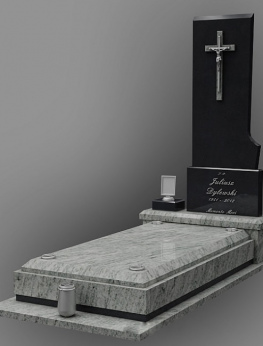 Надгробие 773